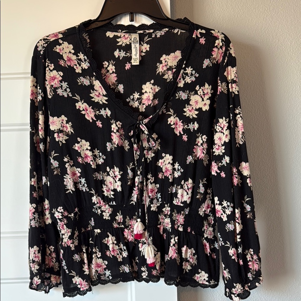 American Rag Floral Black Women's Top Boho